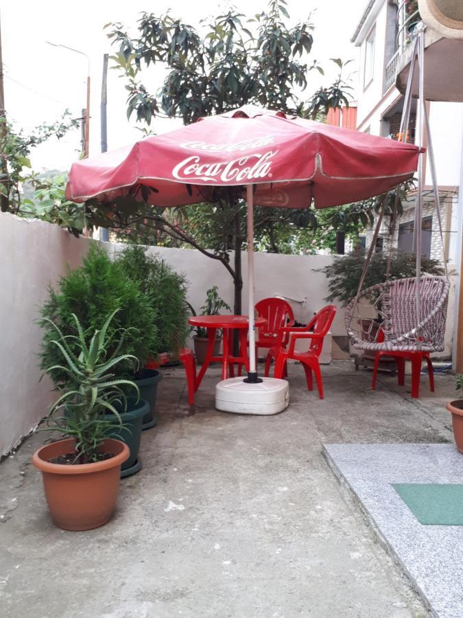 Home Batumi Bagian luar foto